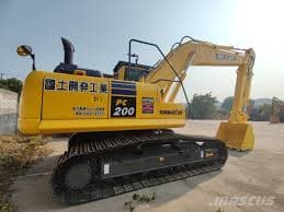 Komatsu PC200-10 Excavator
